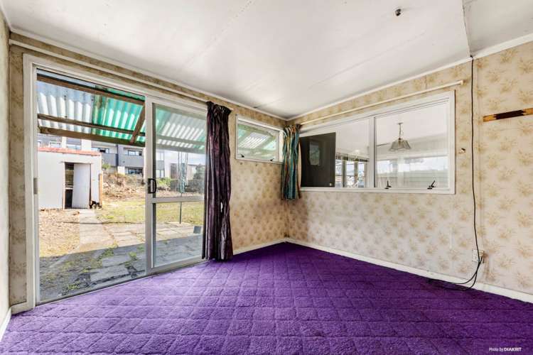 27 Astley Avenue New Lynn_8