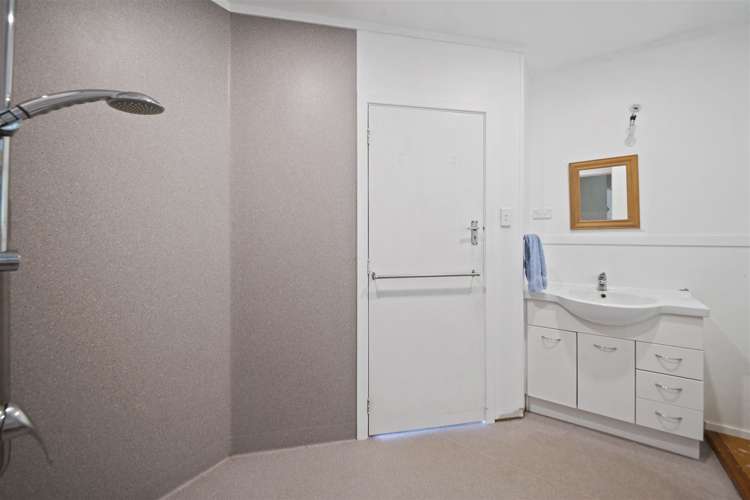 465 Pinnacle Hill Road Bombay_8