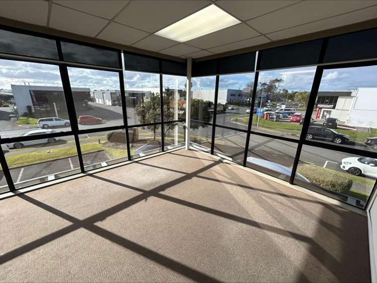 10A Earl Richardson Avenue Wiri_1