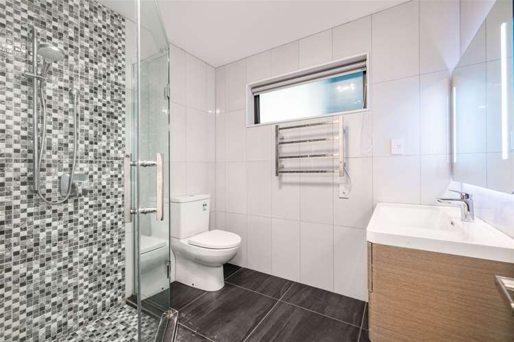 13a Pomaria Road Henderson_25