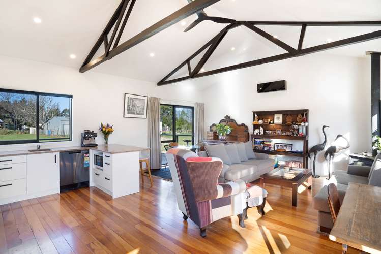 65a Connollys Line Carterton_5