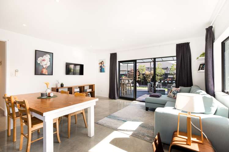 21 Teatree Close Huntington_7