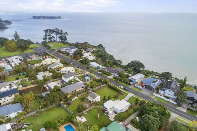 14 Ealing Crescent Beachlands_2