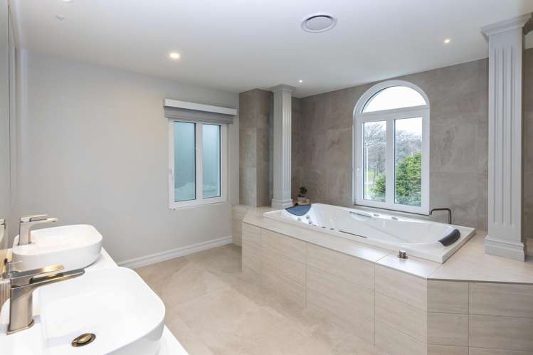 2 Ayr Street Riccarton_18