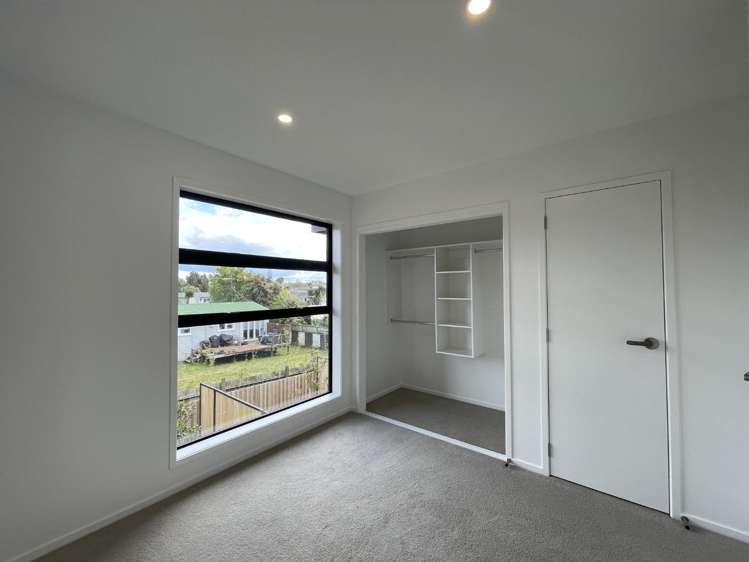 8 Rauemi Way Te Atatu South_7