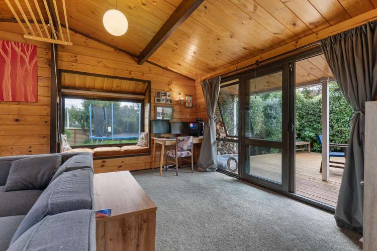 7 Deller Drive Carterton_8