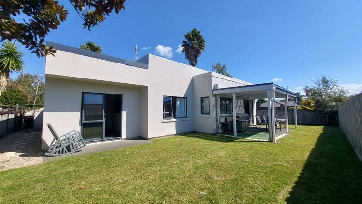 1 Lisa Place Brookfield_9