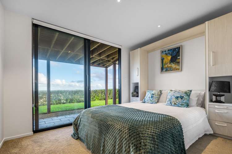 6 Park Road Surfdale_22