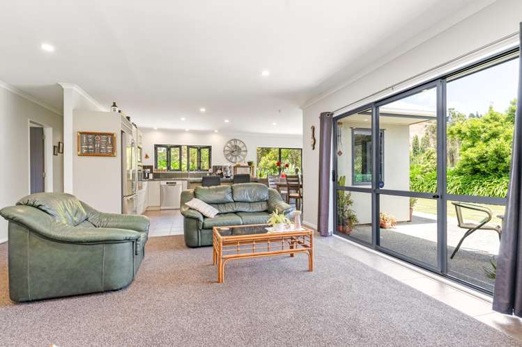 5523 Masterton Castlepoint Road Whakataki_7
