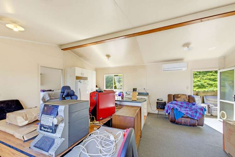 71 Oranga St Westown_17