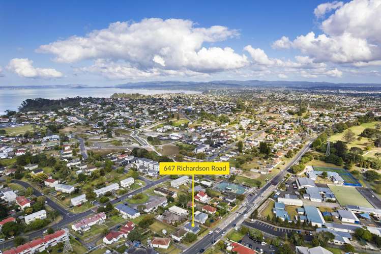 647 Richardson Road Mount Roskill_15