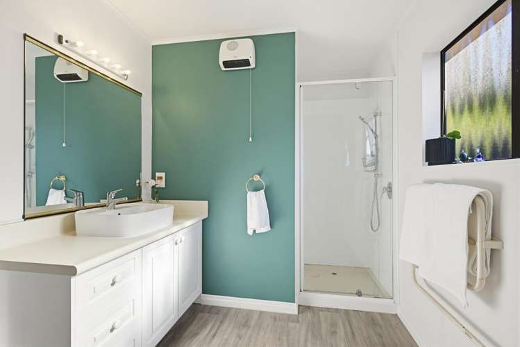 11 Ramphal Terrace Khandallah_25