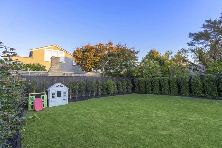 19 Livingstone Street Westmere_17