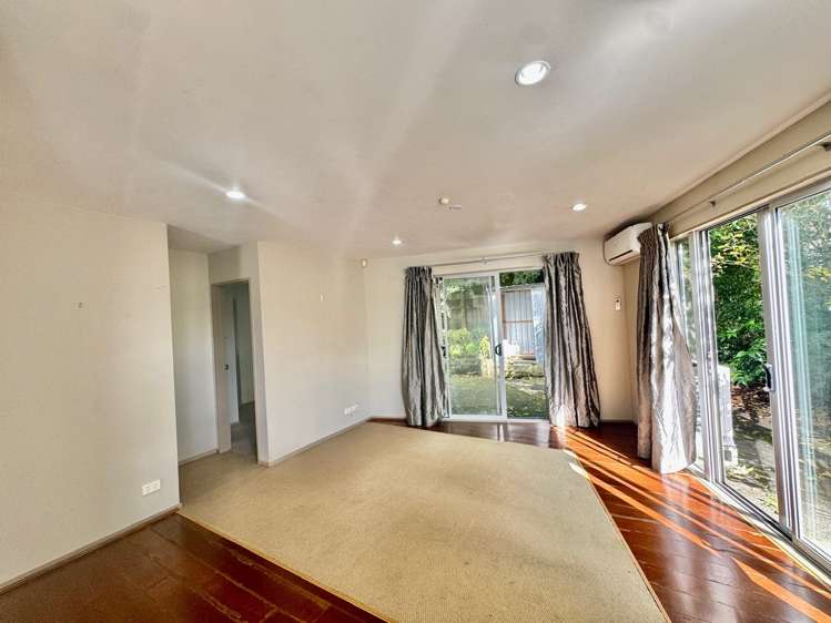 7 Kimber Hall Avenue Mount Roskill_4