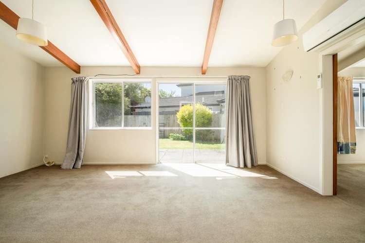 2/151 Centaurus Road Saint Martins_1