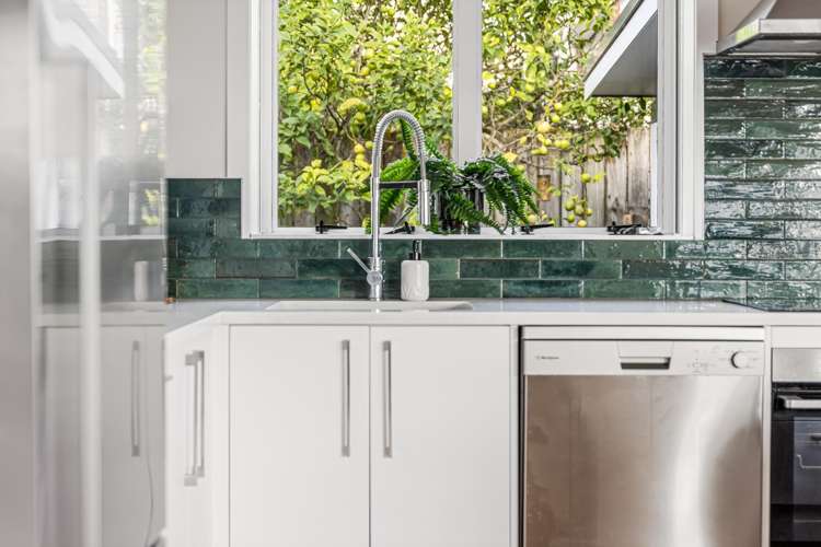 13 Tirotai Crescent Westmere_8