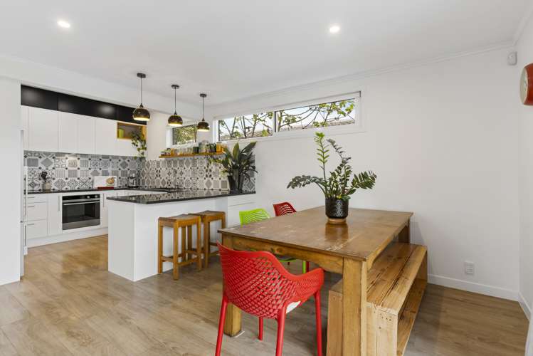 58a Kings Road Panmure_6