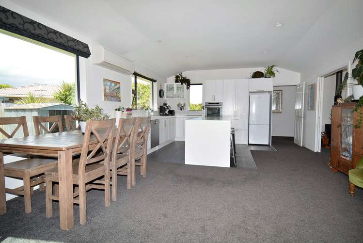 64 Watt Road Otatara_5