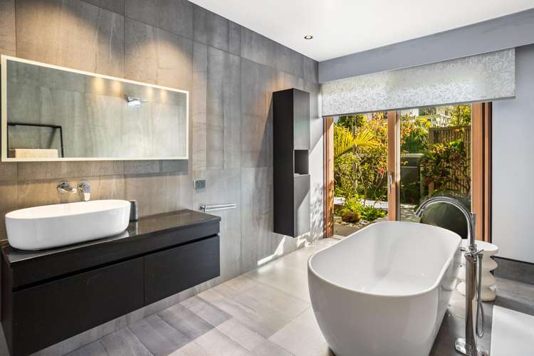 6 Robinson Road Whitianga_18