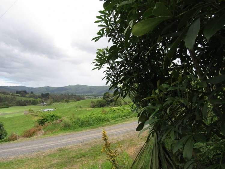 24 Goldfields Road Karangahake_17