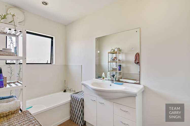 4 Christmas Road Manurewa_16