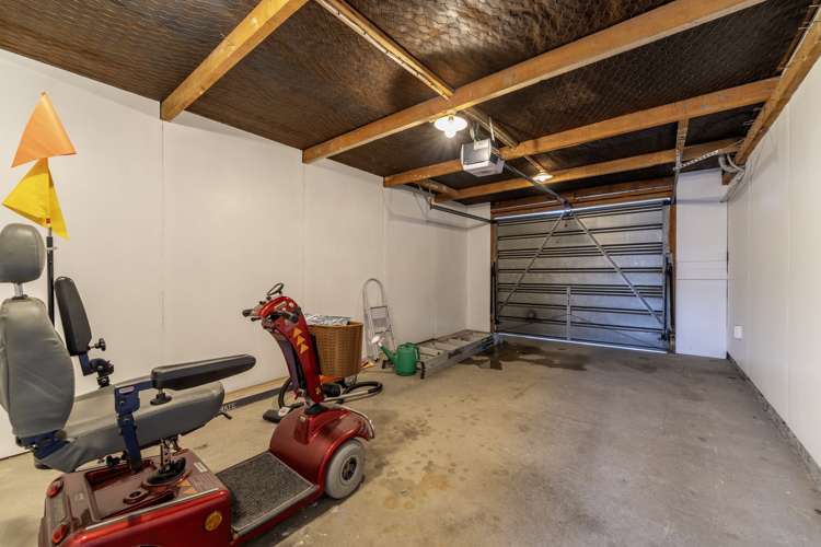 2/16 Douglas Street Highfield_12