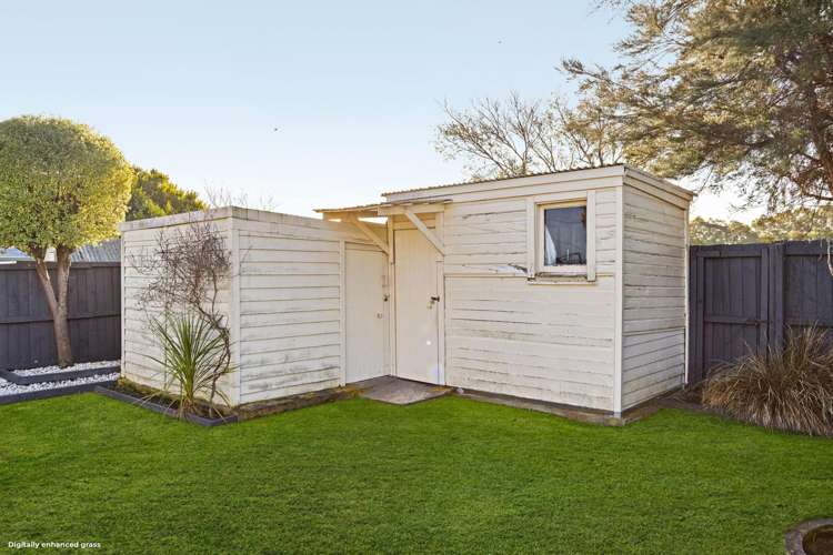 15 Robin Street Burwood_16