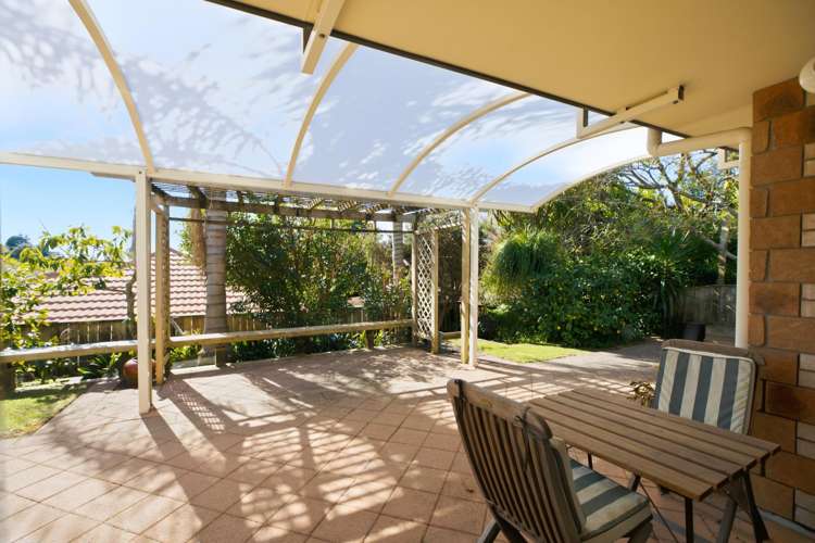 18 Bateleur Close Welcome Bay_11