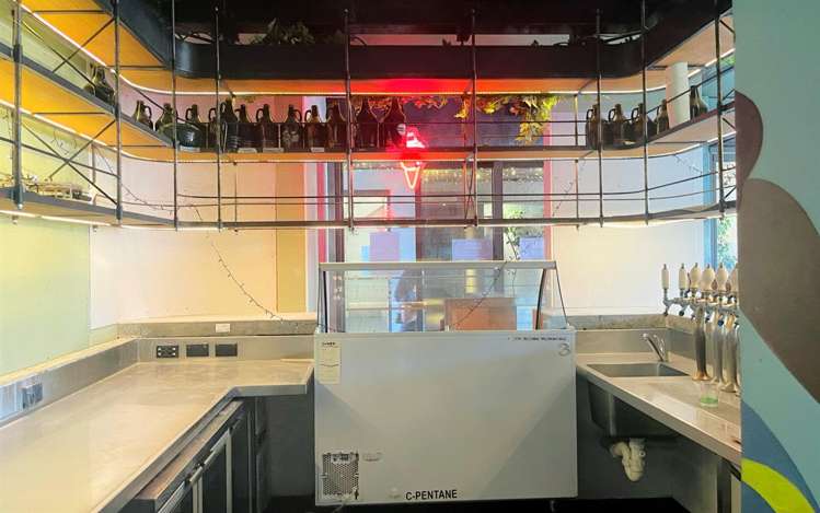 (Tenancy 1, Area B) 40 Hurstmere Road Takapuna_3