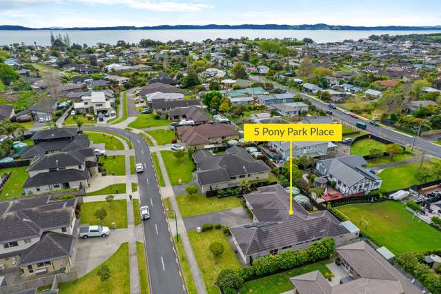 5 Pony Park Place Beachlands_2