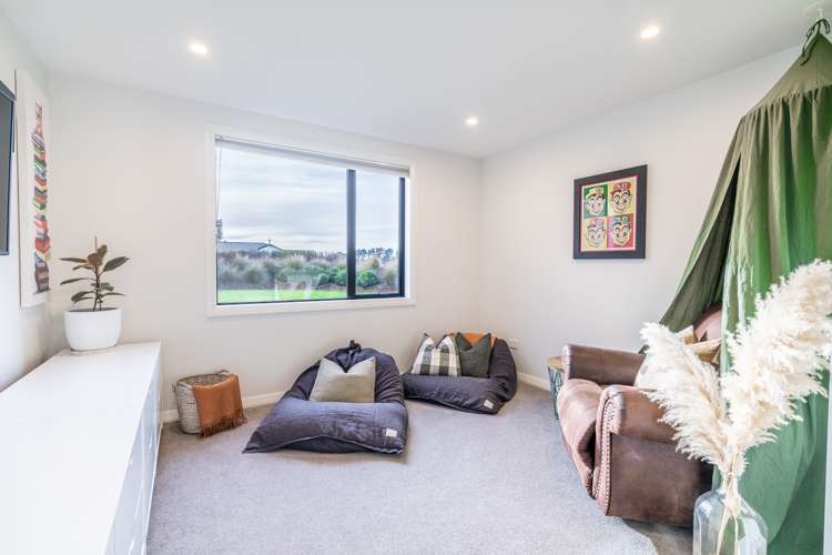 69 Aicken Road Otatara_19