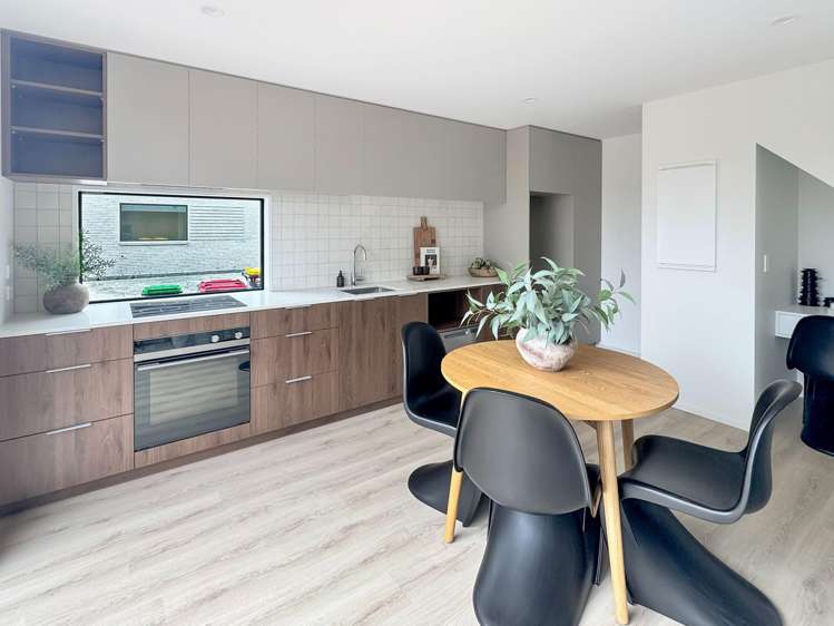 1/96 Colombo St Beckenham_3