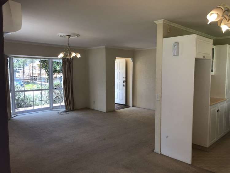 84 Granville Drive Massey_5