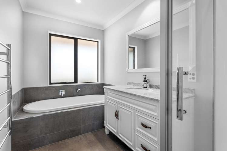 128 Bibiana Street Aidanfield_20