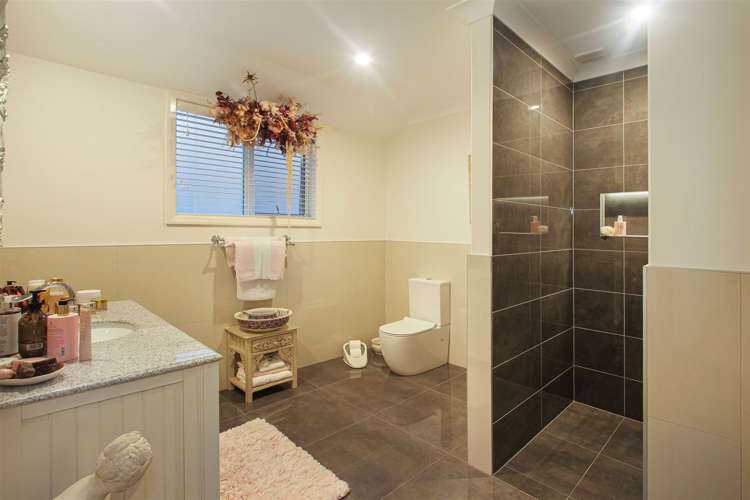 11 Church View Road Waiau Pa_11