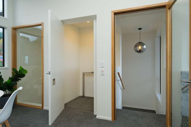 18 Selkirk Street Roslyn_12