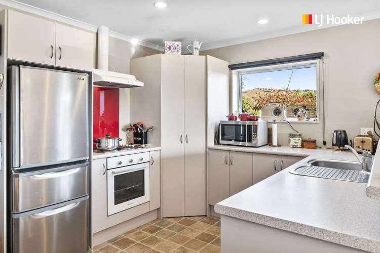 8 Chatham Street Waihola_8