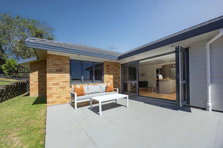 3 Frenz Drive Titirangi_14