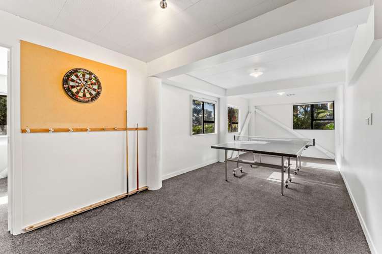 53 Deerness Crescent Algies Bay_24