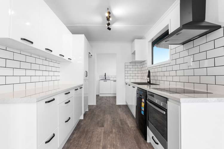 4 Iredale Road Hawera_7