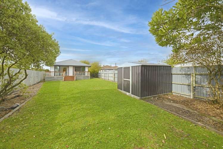 27 Hargood Street Woolston_18