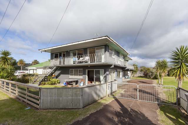 16 The Esplanade Tairua_1