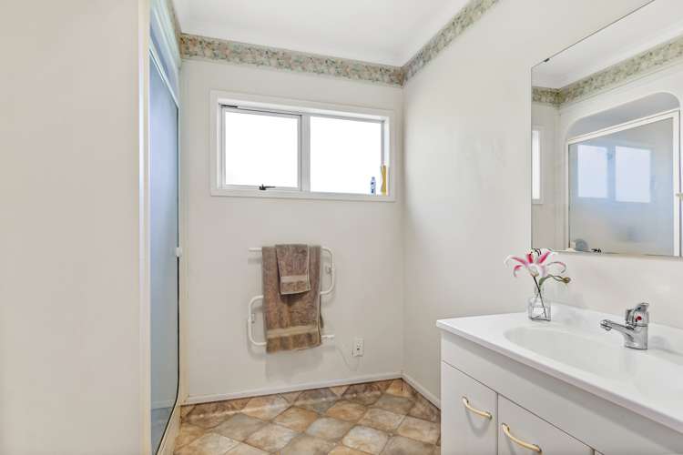 116 Woodman Drive Tawa_13