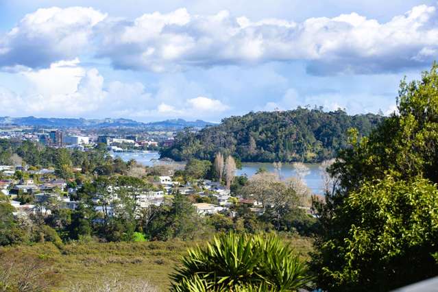 88 Pemberton Avenue Bayview_2