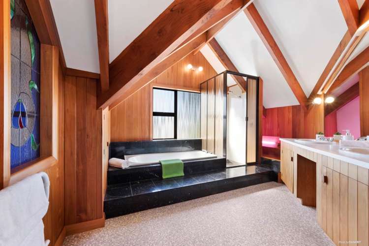 310 Glengarry Road Glen Eden_6