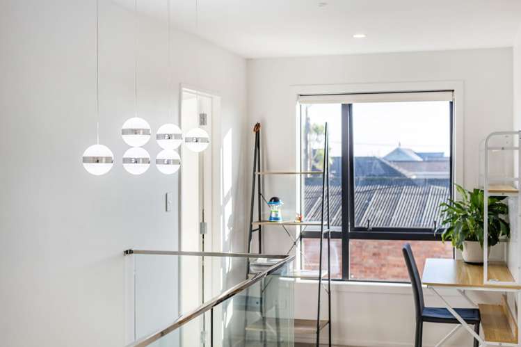 145 Astley Avenue New Lynn_12