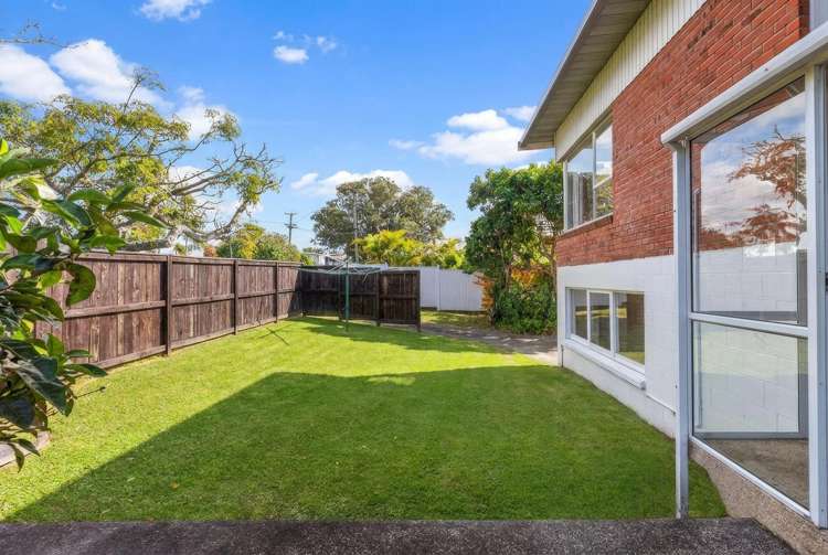 1/83 Sylvan Avenue Northcote_14