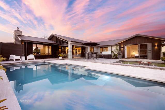 Lifestyle home, studio and serious garaging