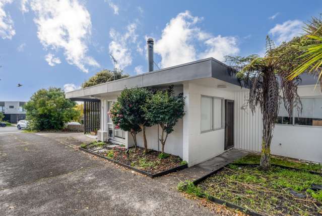 1/8 Wilbur Place Pakuranga Heights_2