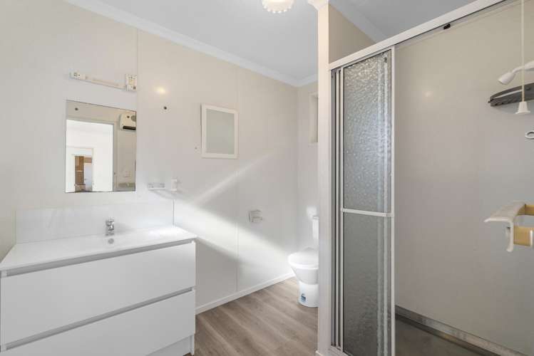 42 Fovant Street Russley_14